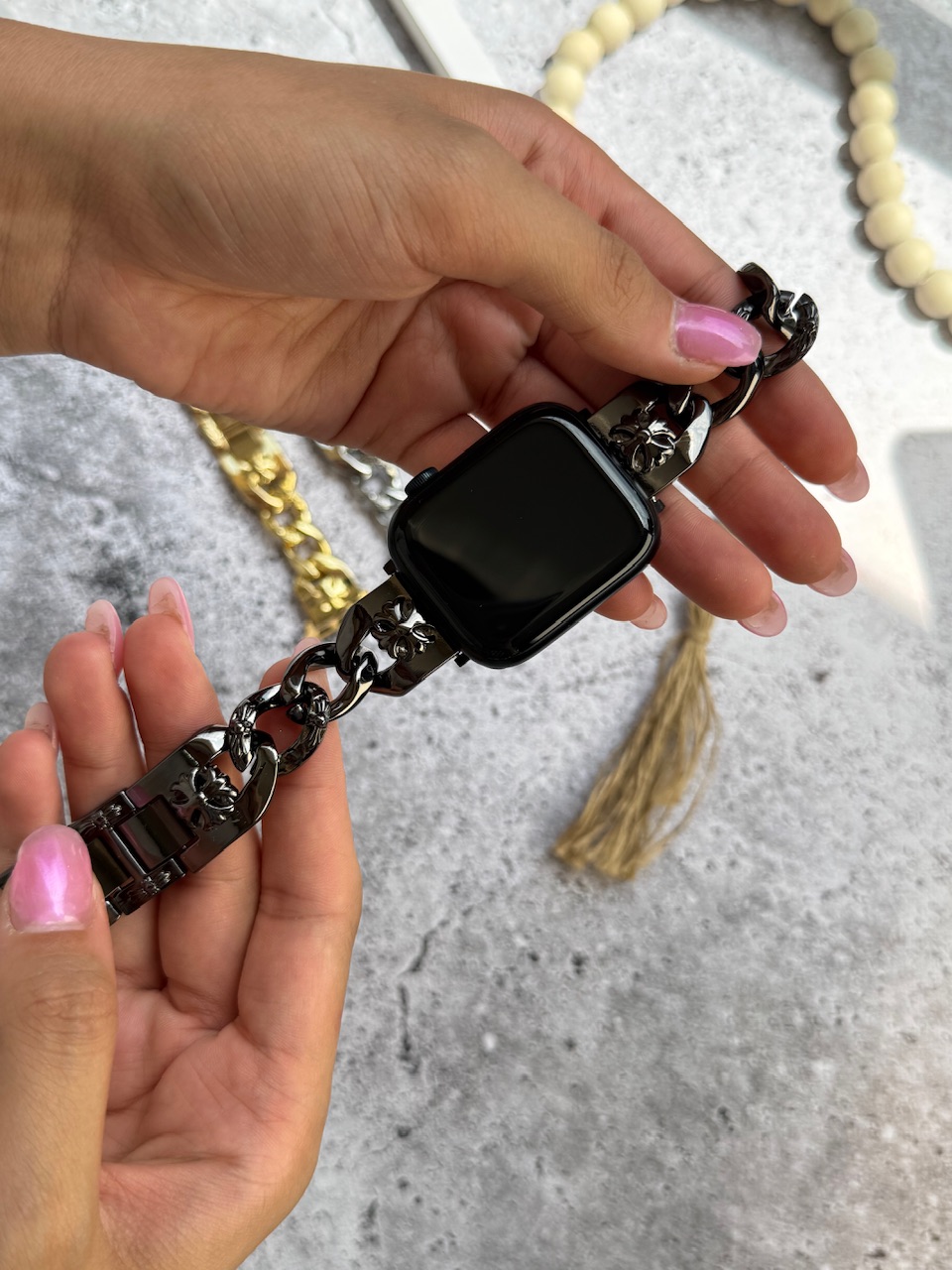 بند اپل واچ کارتیر گل azurea